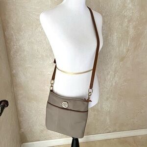 Tommy Hilfiger crossbody purse